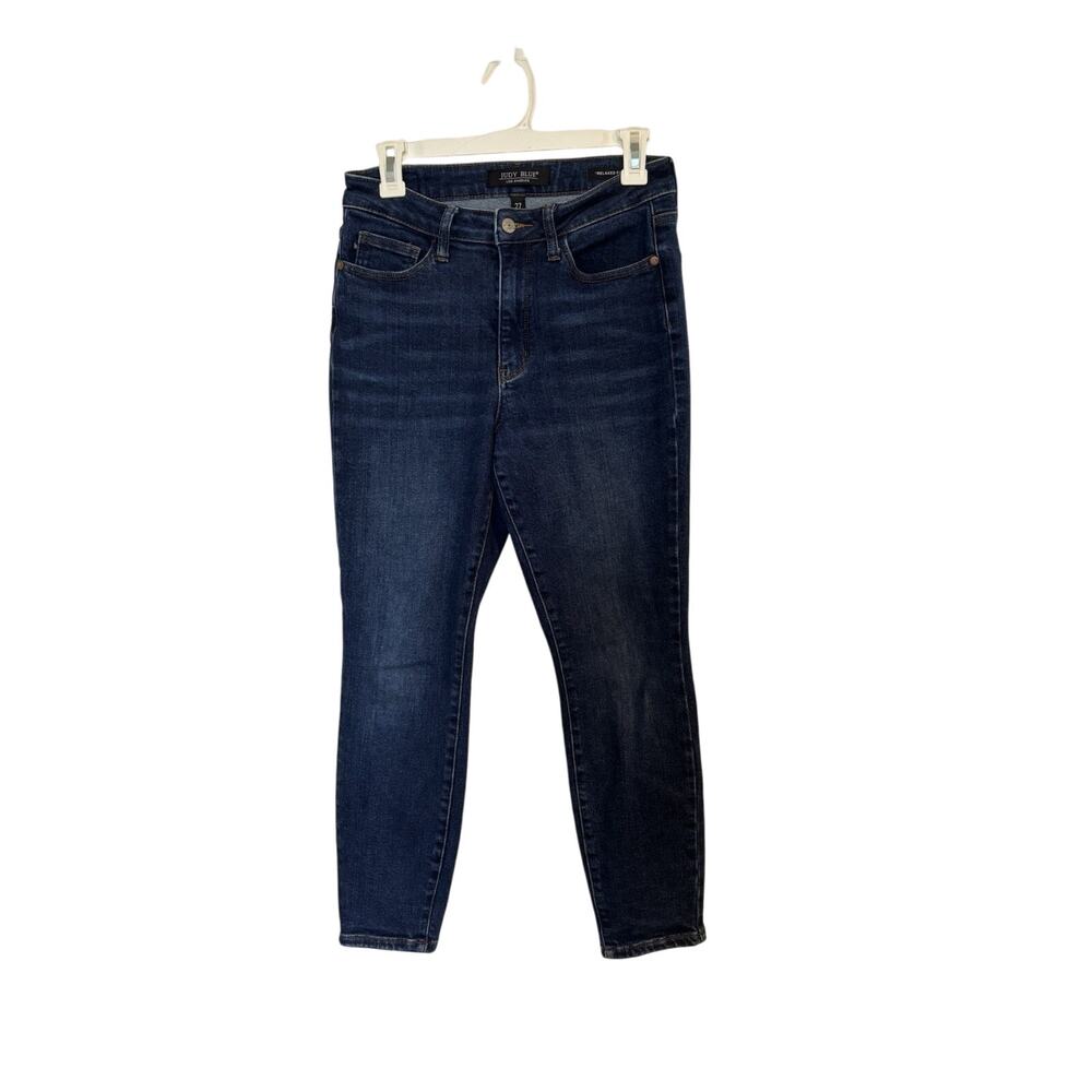 Judy Blue Women's Relaxed Fit Medium Wash Jeans Size 5 / 27 Straight Leg